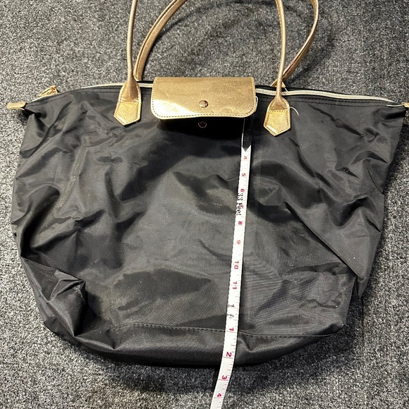 BATH & BODY WORKS Large Black Tote with Rose Gold Trim and Hardware - Picture 3 of 7